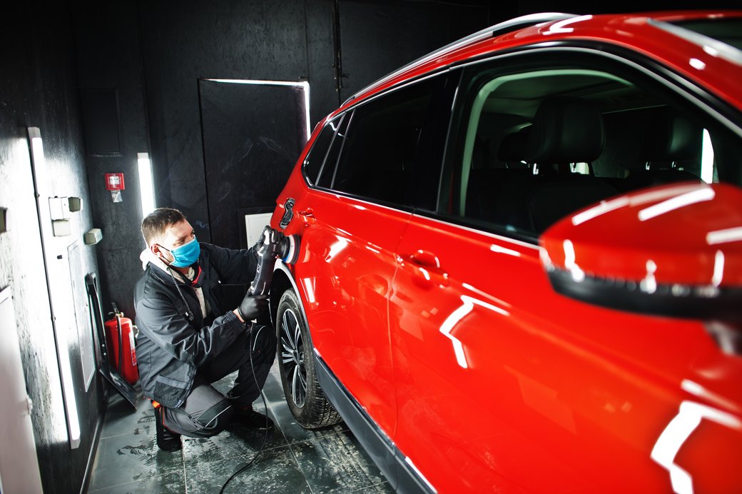 Peinture complète automobile — restauration ou préparation vente